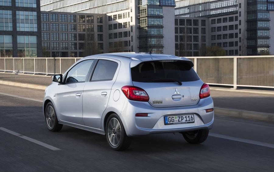  Mitsubishi Space Star 2016 года  (EU) (фото 28 из 45)